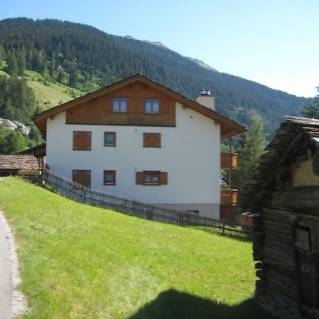 Dachwohnung Unterem Hoereli Vals Zewnętrze zdjęcie